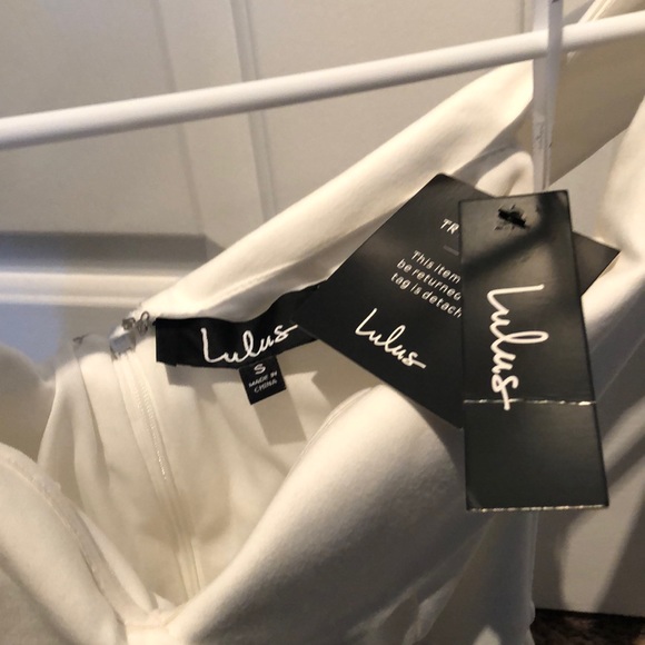 NWT Lulus white off the shoulder dress - Picture 4 of 4